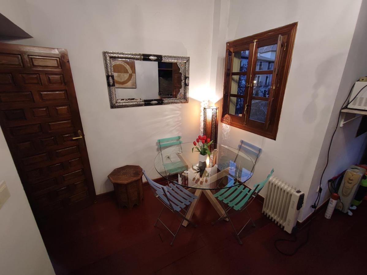 Apartamento con zona chill-out y preciosas vistas Granada Exterior foto